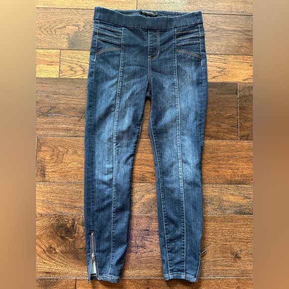 Liverpool “ Pull-on Moto” Jeans - size 6 - Picture 1 of 10